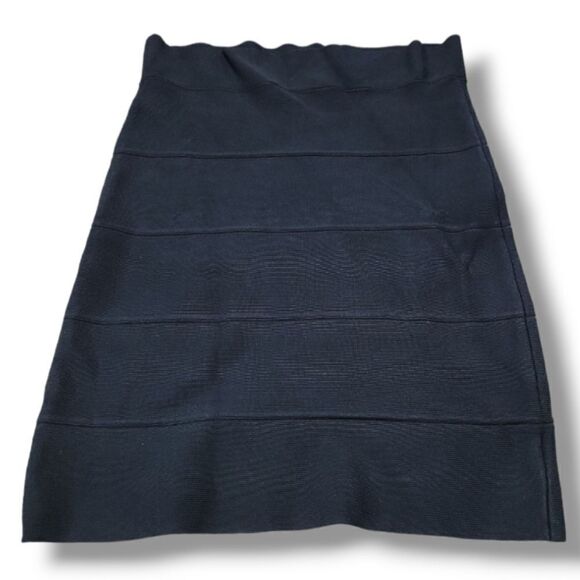 BCBGMaxazria Skirt Size Small 25" Waist BCBG MaxAzria Simone Skirt Bodycon Skirt - Picture 3 of 4